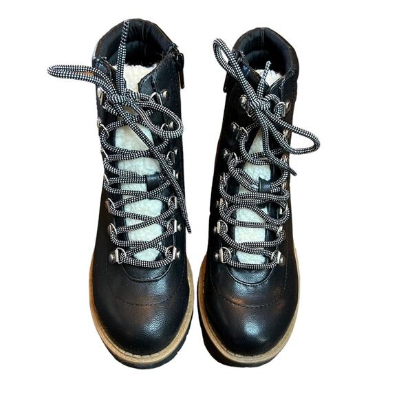 Style & Co Black Lace Up Hiker Boots NEW Size 5 - Picture 3 of 11